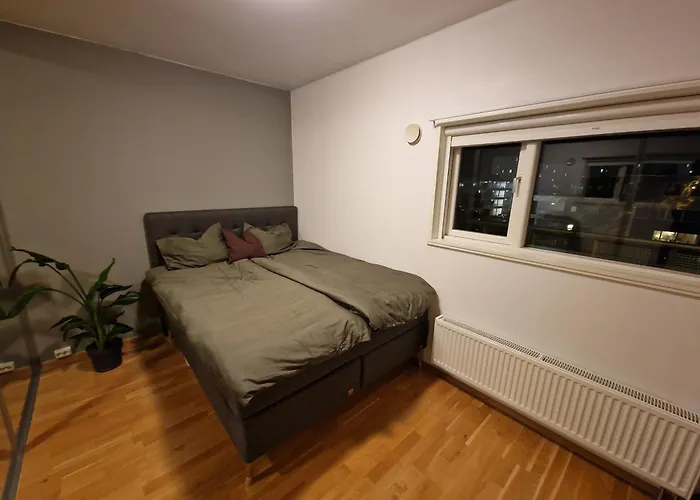 Penthouse With Hot Tub *